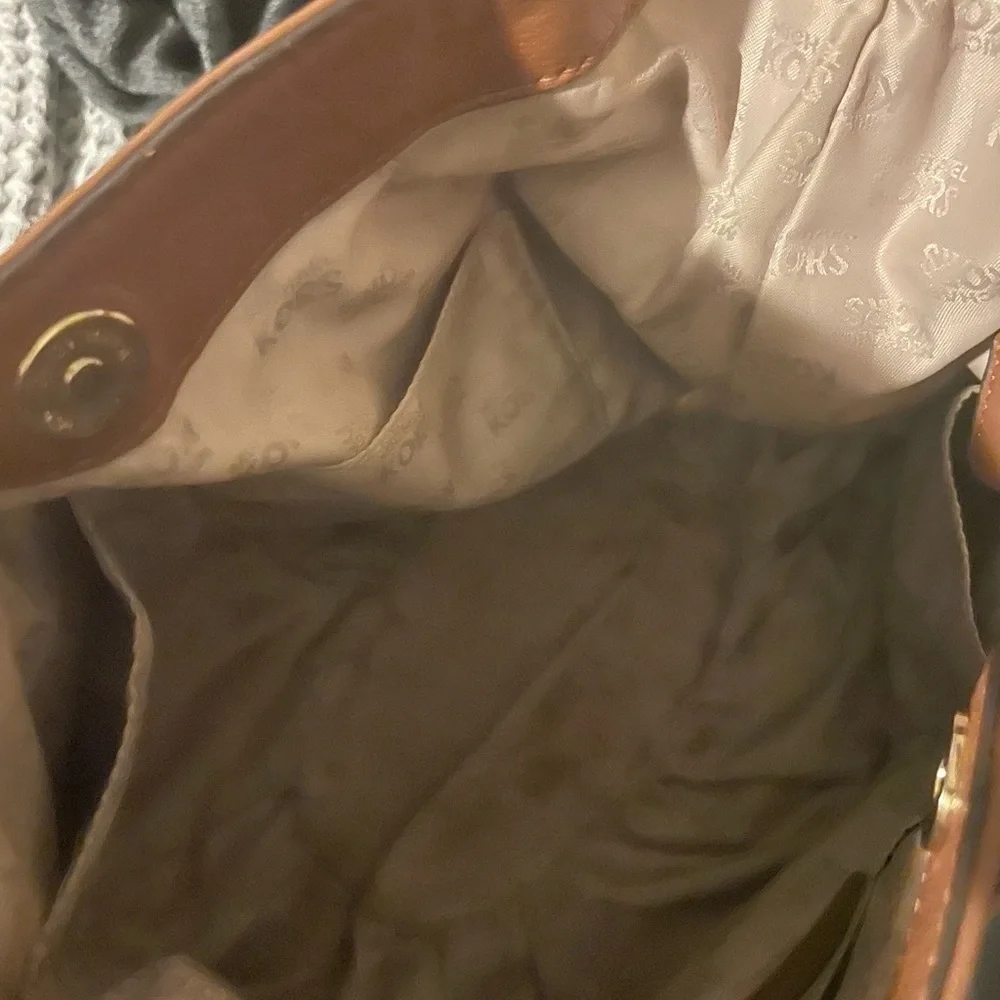 Michael Kors cognac pebbled leather hobo bag w hang tag